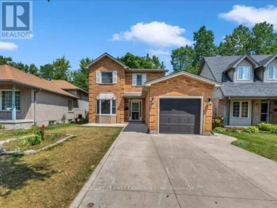 brick 2 storey home for sale in Bournemouth London East (East I), Ontario